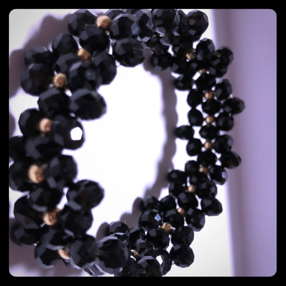 Black and gold gem bracelet 🦋🖤💎
